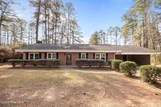 117 Lakeview Drive, Whispering Pines, NC 28327