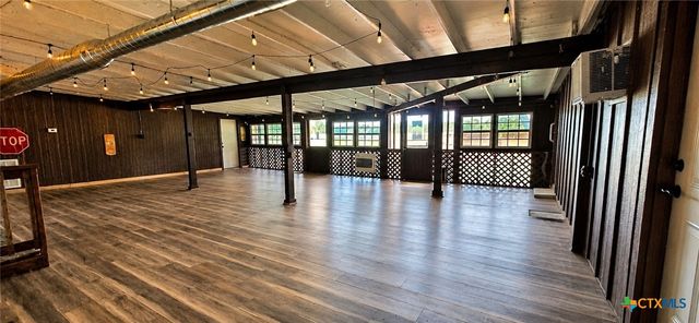 110 Live Oak Street, Gonzales, TX 78629