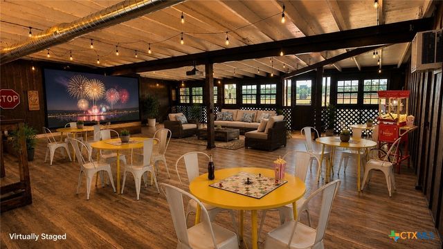 110 Live Oak Street, Gonzales, TX 78629