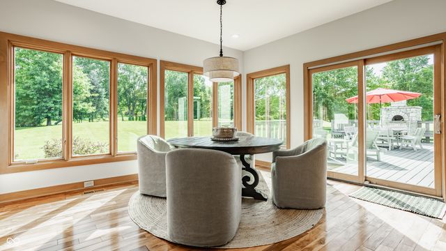 2691 Deer Run, Zionsville, IN 46077
