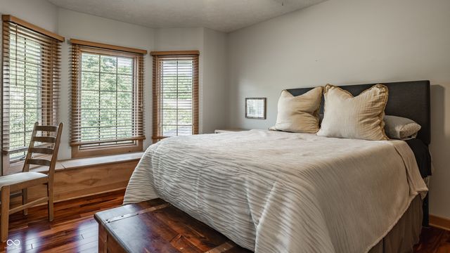 2691 Deer Run, Zionsville, IN 46077