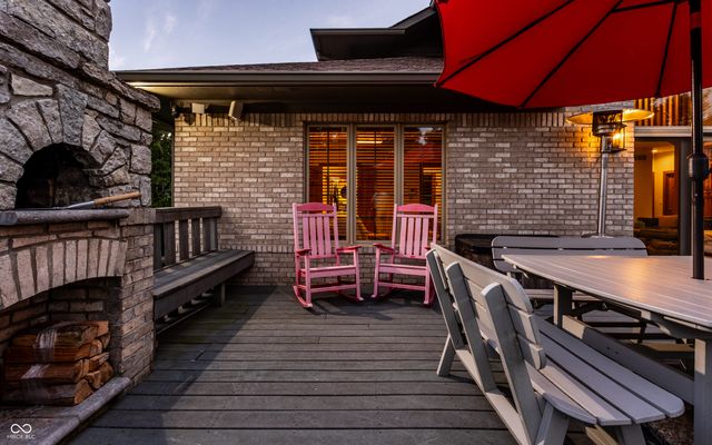 2691 Deer Run, Zionsville, IN 46077