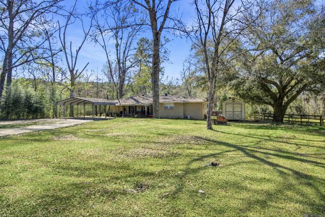 1943 Trinity Church Ln, Jackson, LA 70748