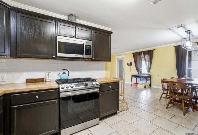 1943 Trinity Church Ln, Jackson, LA 70748