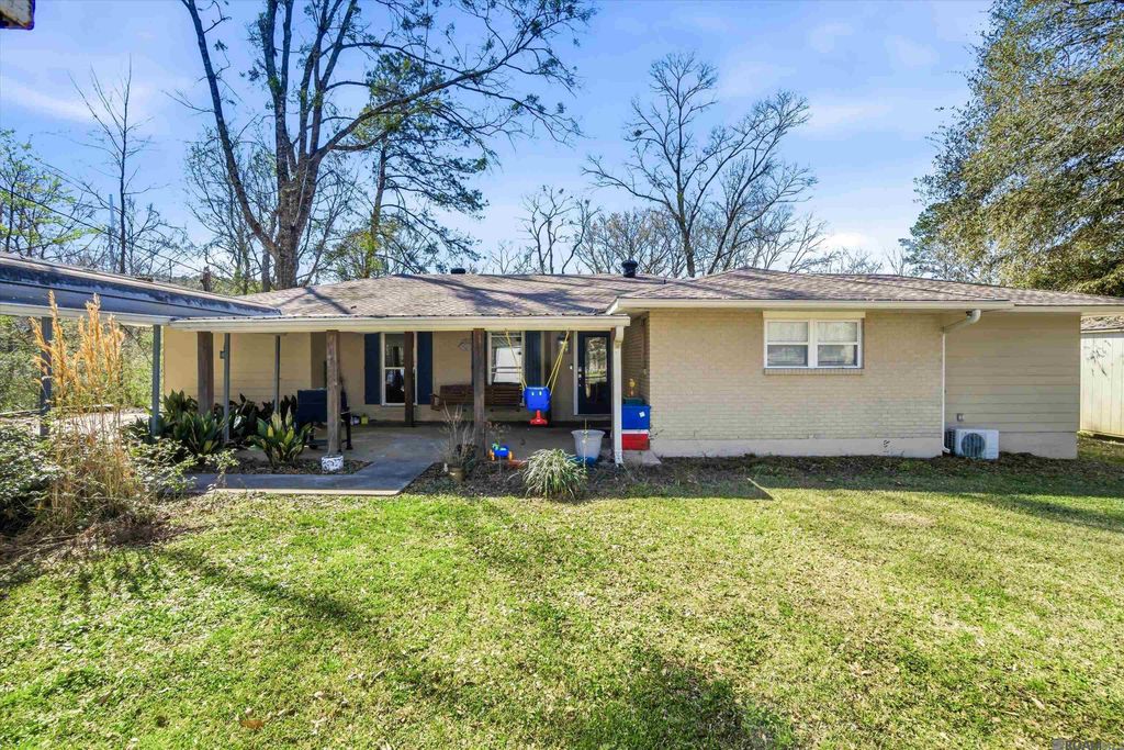 1943 Trinity Church Ln, Jackson, LA 70748