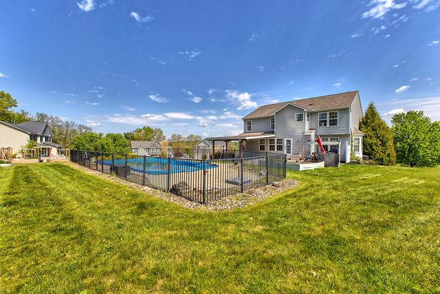 8447 Walthour DRIVE, North Huntingdon, PA 15642