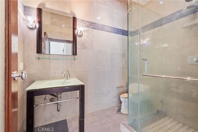 16015 Jeanne Ln, Encino, CA 91436