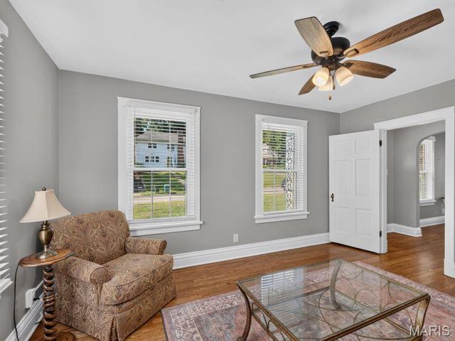 457 Catalina Avenue, Webster Groves, MO 63119