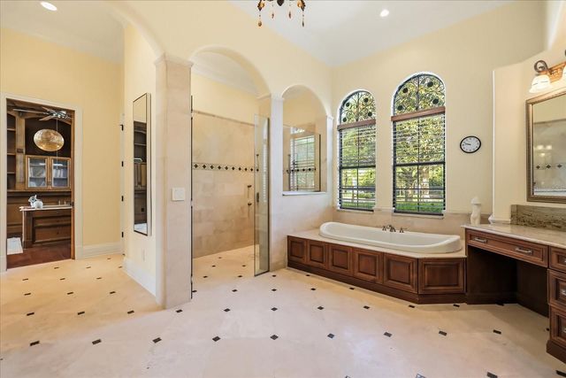 1136 LAKE WHITNEY DRIVE, Windermere, FL 34786