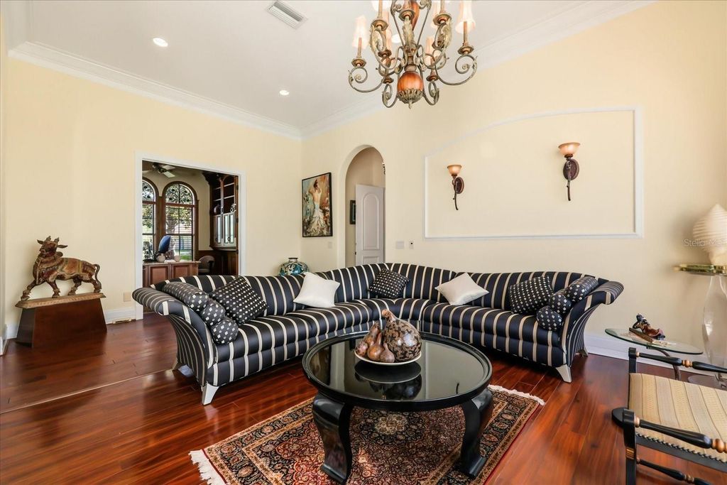Image 12 of property listing at 1136 LAKE WHITNEY DRIVE, Windermere, FL 34786