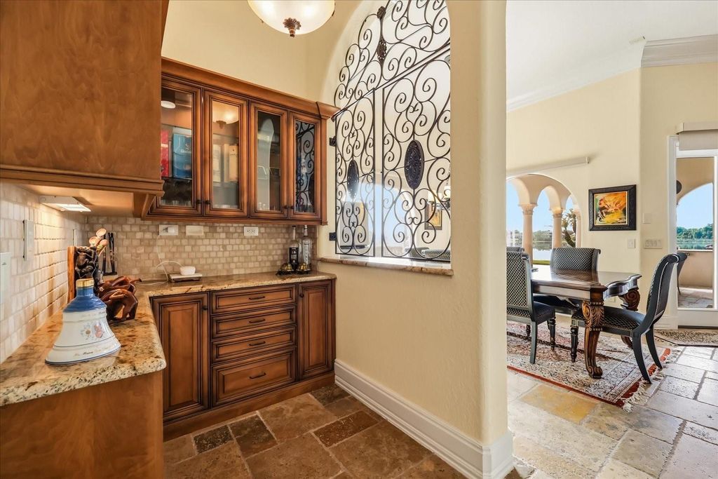 Image 20 of property listing at 1136 LAKE WHITNEY DRIVE, Windermere, FL 34786