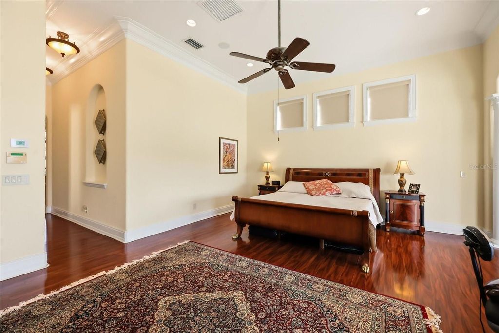 Image 32 of property listing at 1136 LAKE WHITNEY DRIVE, Windermere, FL 34786