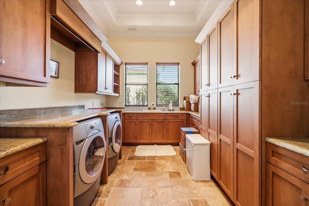 Image 45 of property listing at 1136 LAKE WHITNEY DRIVE, Windermere, FL 34786