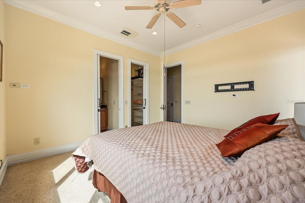 Image 48 of property listing at 1136 LAKE WHITNEY DRIVE, Windermere, FL 34786