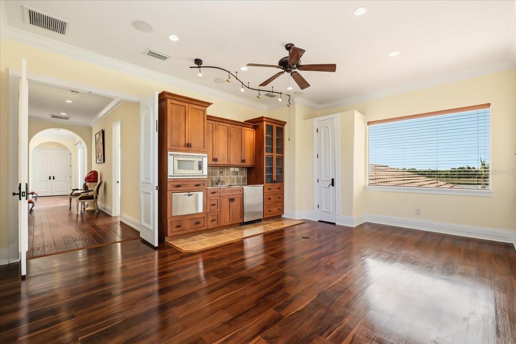 Image 50 of property listing at 1136 LAKE WHITNEY DRIVE, Windermere, FL 34786