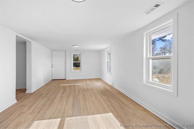 1055 Old Fayetteville Road, Salemburg, NC 28385