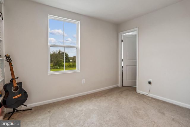 502 CRIMSON AVE, Taneytown, MD 21787