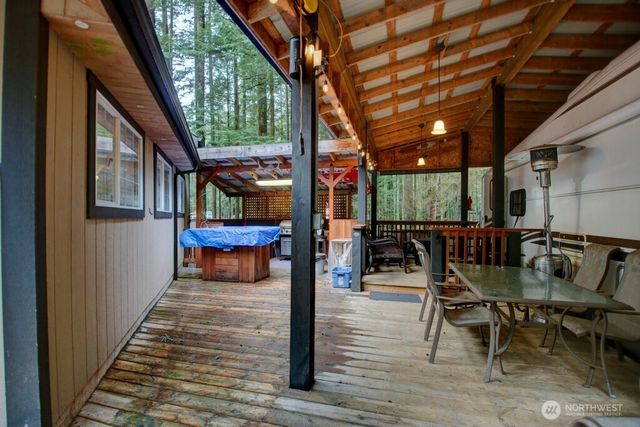 2061 Exit Road, Sumas, WA 98295