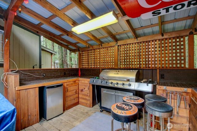 2061 Exit Road, Sumas, WA 98295