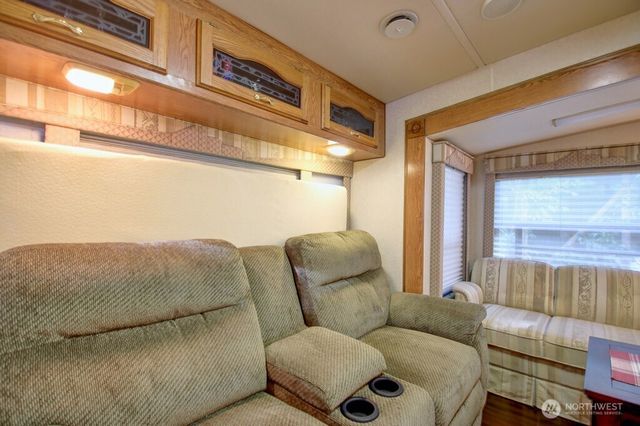 2061 Exit Road, Sumas, WA 98295