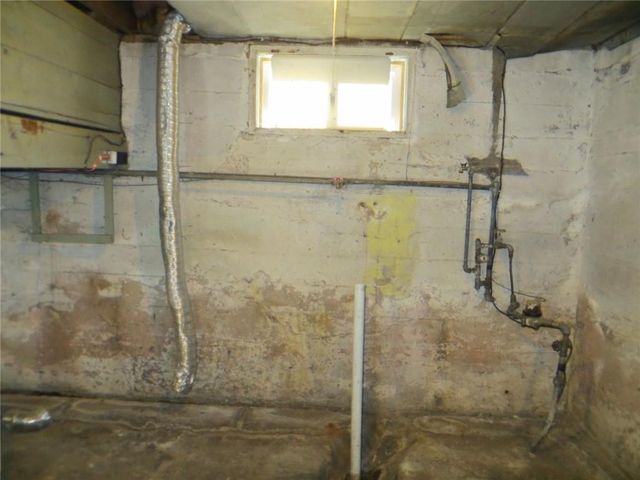 510 Washington Street, Thorp, WI 54771