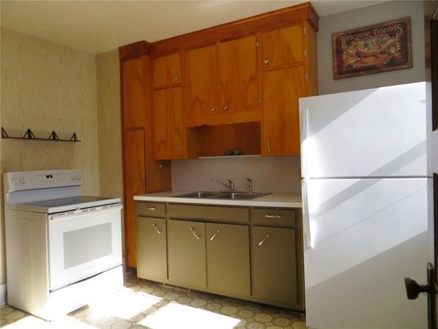 510 Washington Street, Thorp, WI 54771