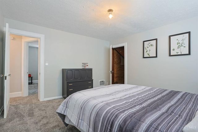 5052 Casa Loma Boulevard, Green Twp, OH 45238