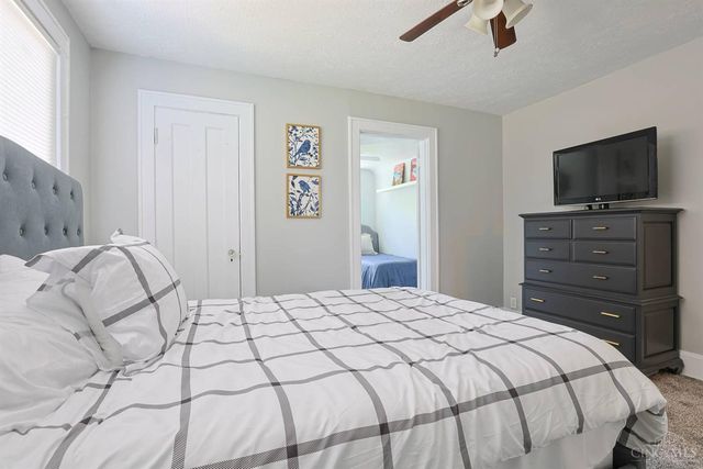 5052 Casa Loma Boulevard, Green Twp, OH 45238