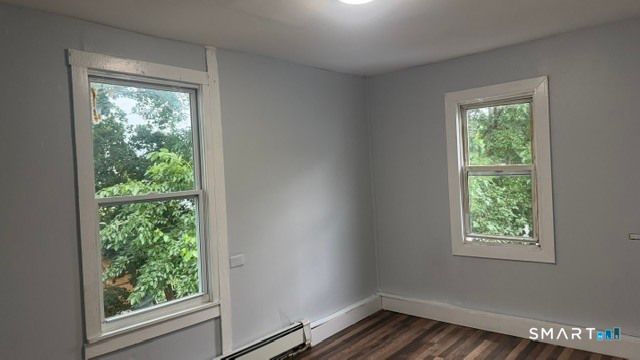 1087 Kossuth Street 2, Bridgeport, CT 06608