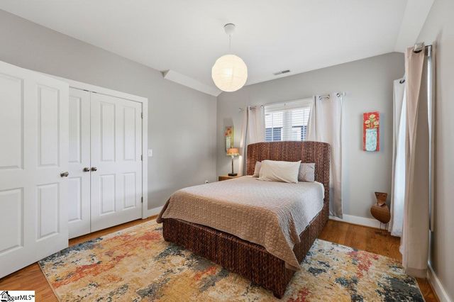 10 N Avondale Drive, Greenville, SC 29609