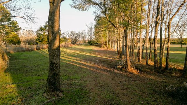 185 Bellwood Rd, Lebanon, TN 37087