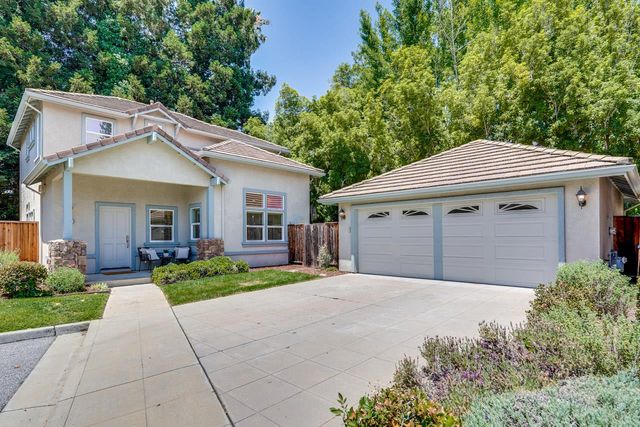 274 Skyview Court, Mountain View, CA 94043