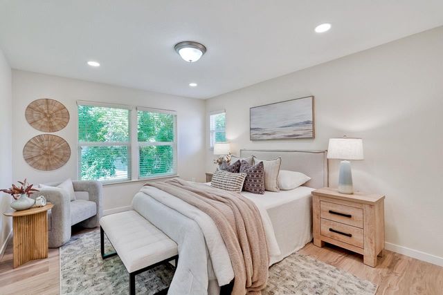 274 Skyview Court, Mountain View, CA 94043