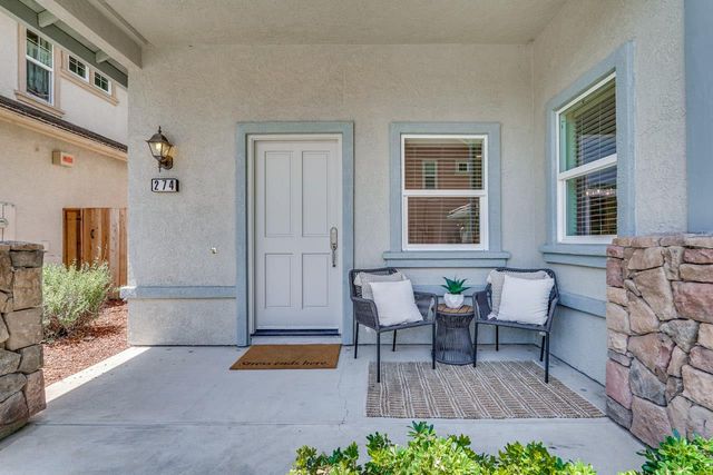 274 Skyview Court, Mountain View, CA 94043