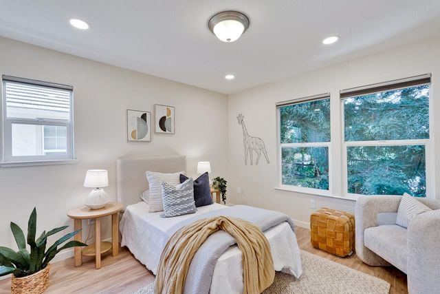 274 Skyview Court, Mountain View, CA 94043