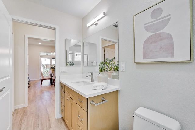 274 Skyview Court, Mountain View, CA 94043