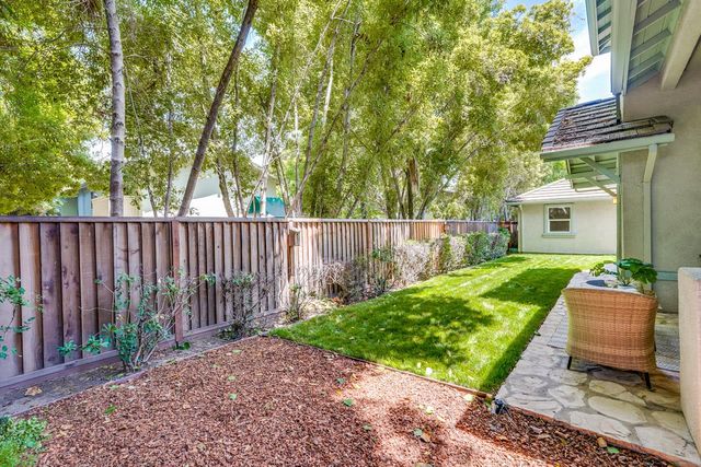 274 Skyview Court, Mountain View, CA 94043
