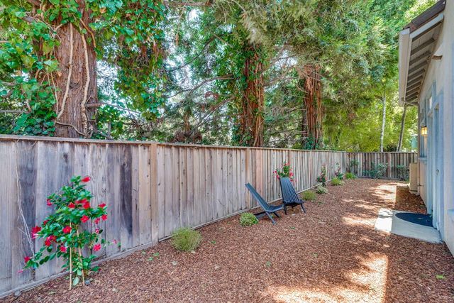 274 Skyview Court, Mountain View, CA 94043