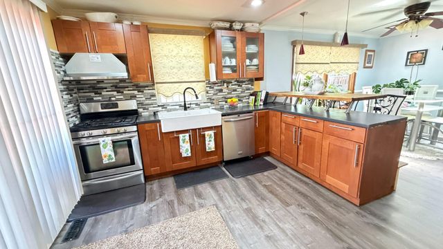 1494 STUYVESANT AVE, Trenton, NJ 08618