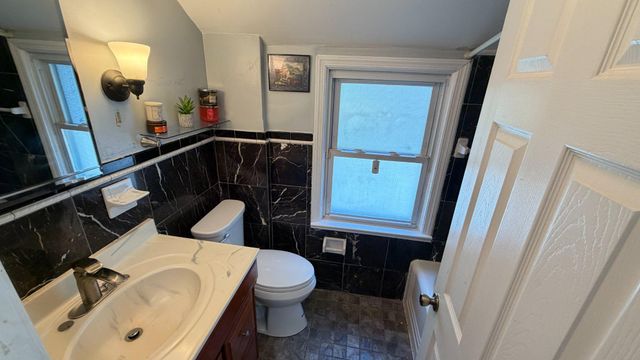 1494 STUYVESANT AVE, Trenton, NJ 08618