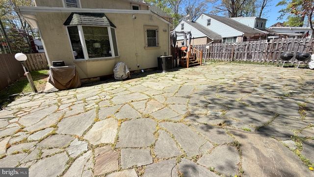 1494 STUYVESANT AVE, Trenton, NJ 08618