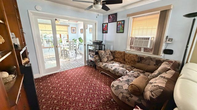 1494 STUYVESANT AVE, Trenton, NJ 08618