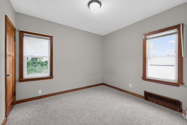 4109 N 39th STREET, Milwaukee, WI 53216