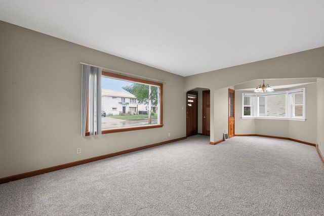 4109 N 39th STREET, Milwaukee, WI 53216