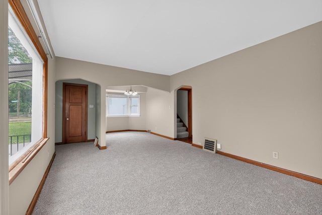 4109 N 39th STREET, Milwaukee, WI 53216