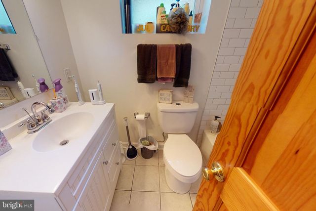 1523 FONTAIN ST, Philadelphia, PA 19121