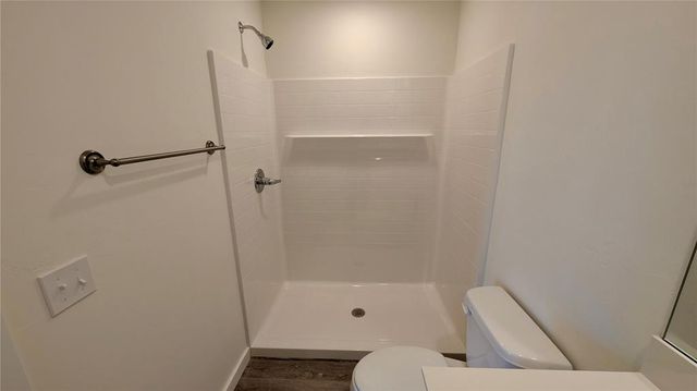 10144 Pennington Street, Harrah, OK 73045