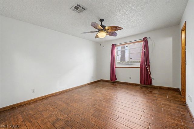 6643 West Tropicana Avenue 104, Las Vegas, NV 89103