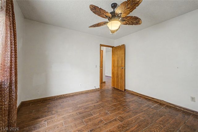 6643 West Tropicana Avenue 104, Las Vegas, NV 89103