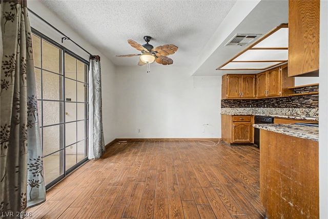 6643 West Tropicana Avenue 104, Las Vegas, NV 89103